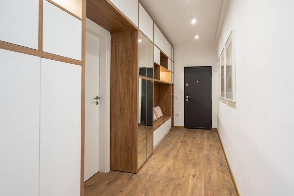 Stylish Apartament Magheru Бухарест Экстерьер фото